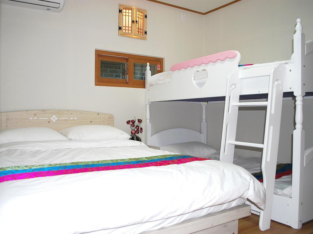 Mago Guesthouse Seoul Ruang foto