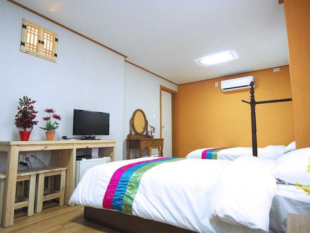 Mago Guesthouse Seoul Ruang foto