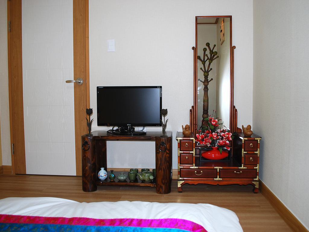Mago Guesthouse Seoul Ruang foto