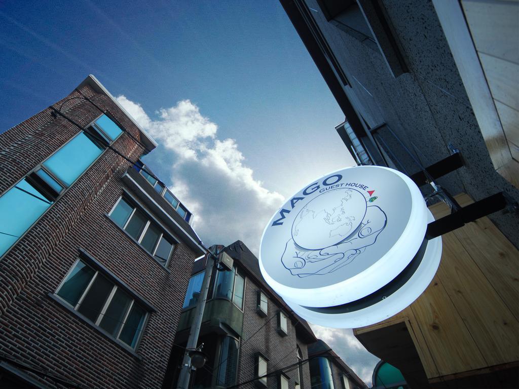 Mago Guesthouse Seoul Bagian luar foto
