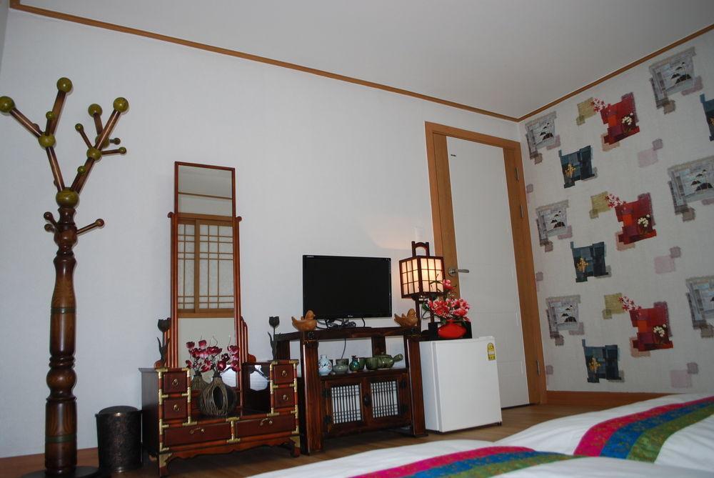 Mago Guesthouse Seoul Bagian luar foto