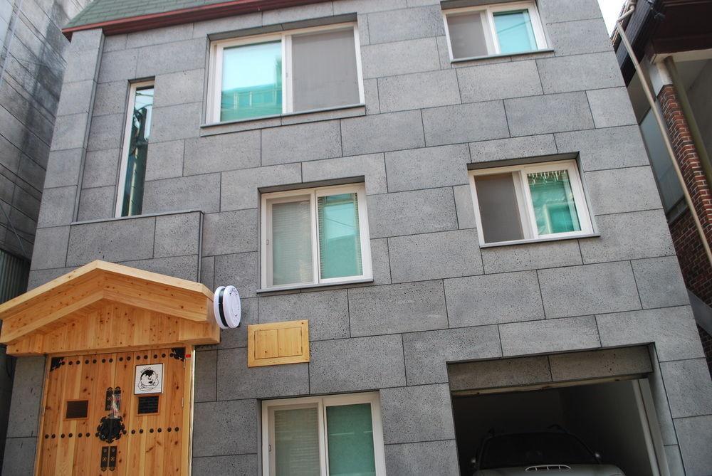 Mago Guesthouse Seoul Bagian luar foto